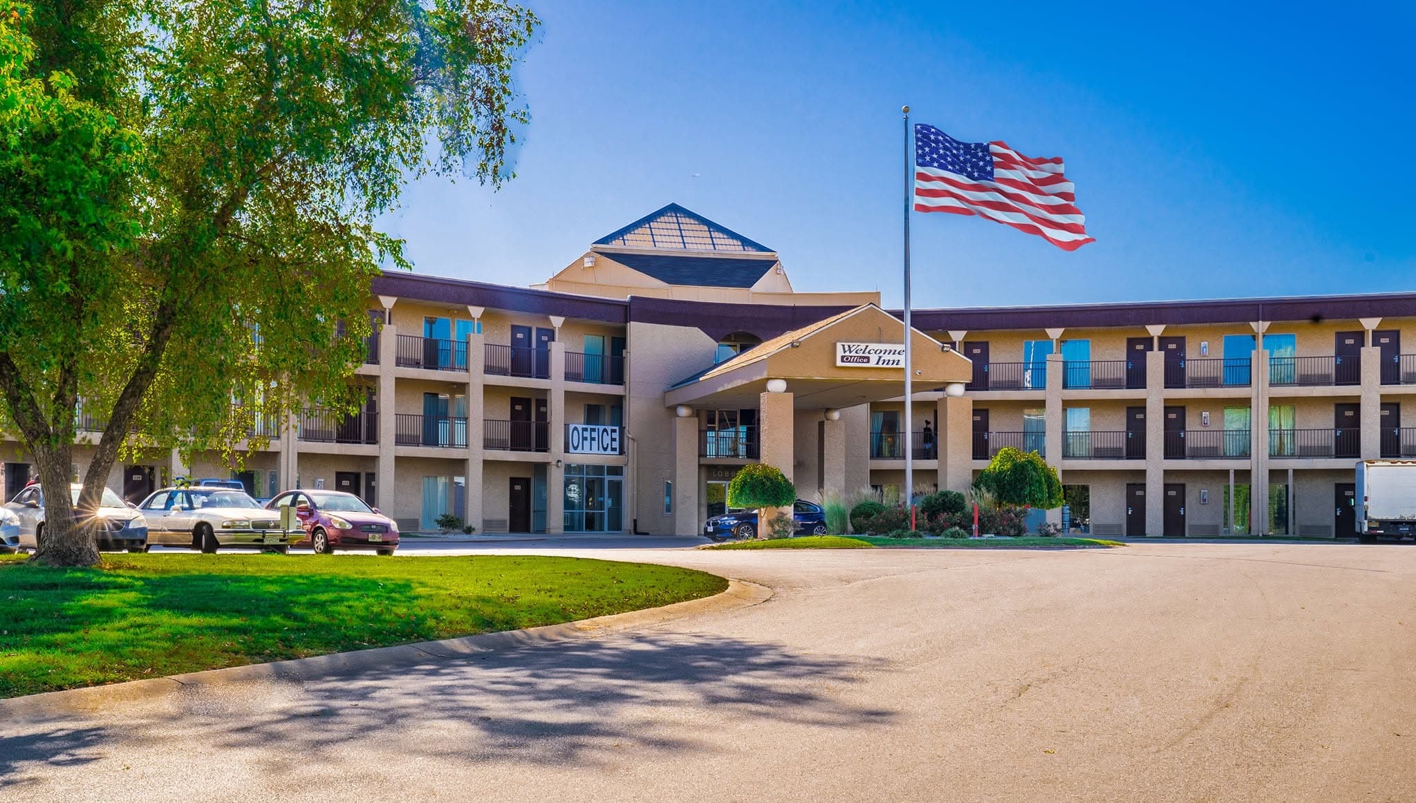 Exterior of Welcome Inn in Blue Springs, MO